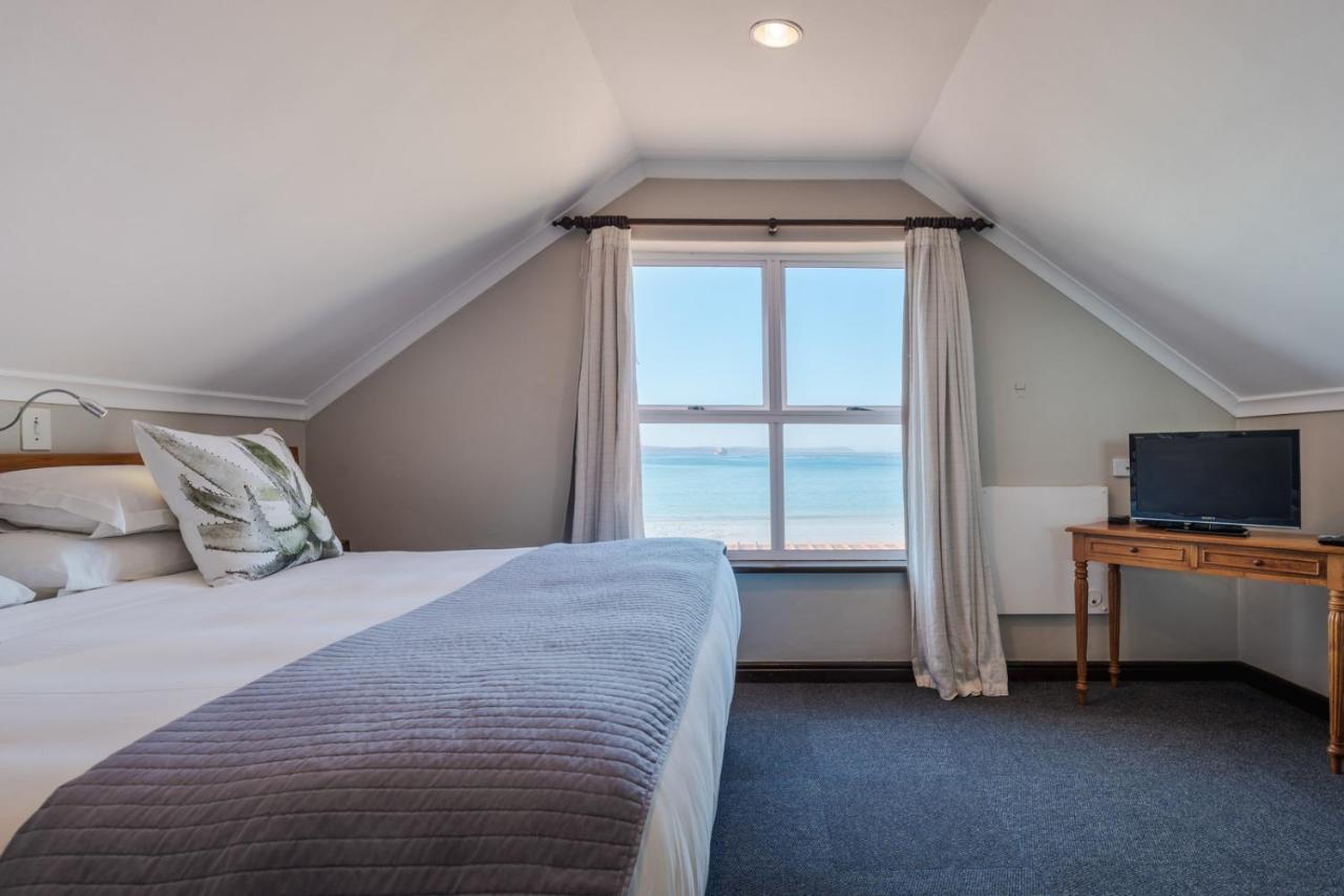 Blue Bay Lodge Saldanha Bay Extérieur photo