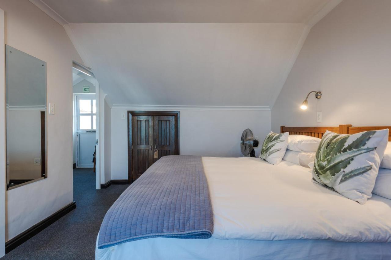 Blue Bay Lodge Saldanha Bay Extérieur photo
