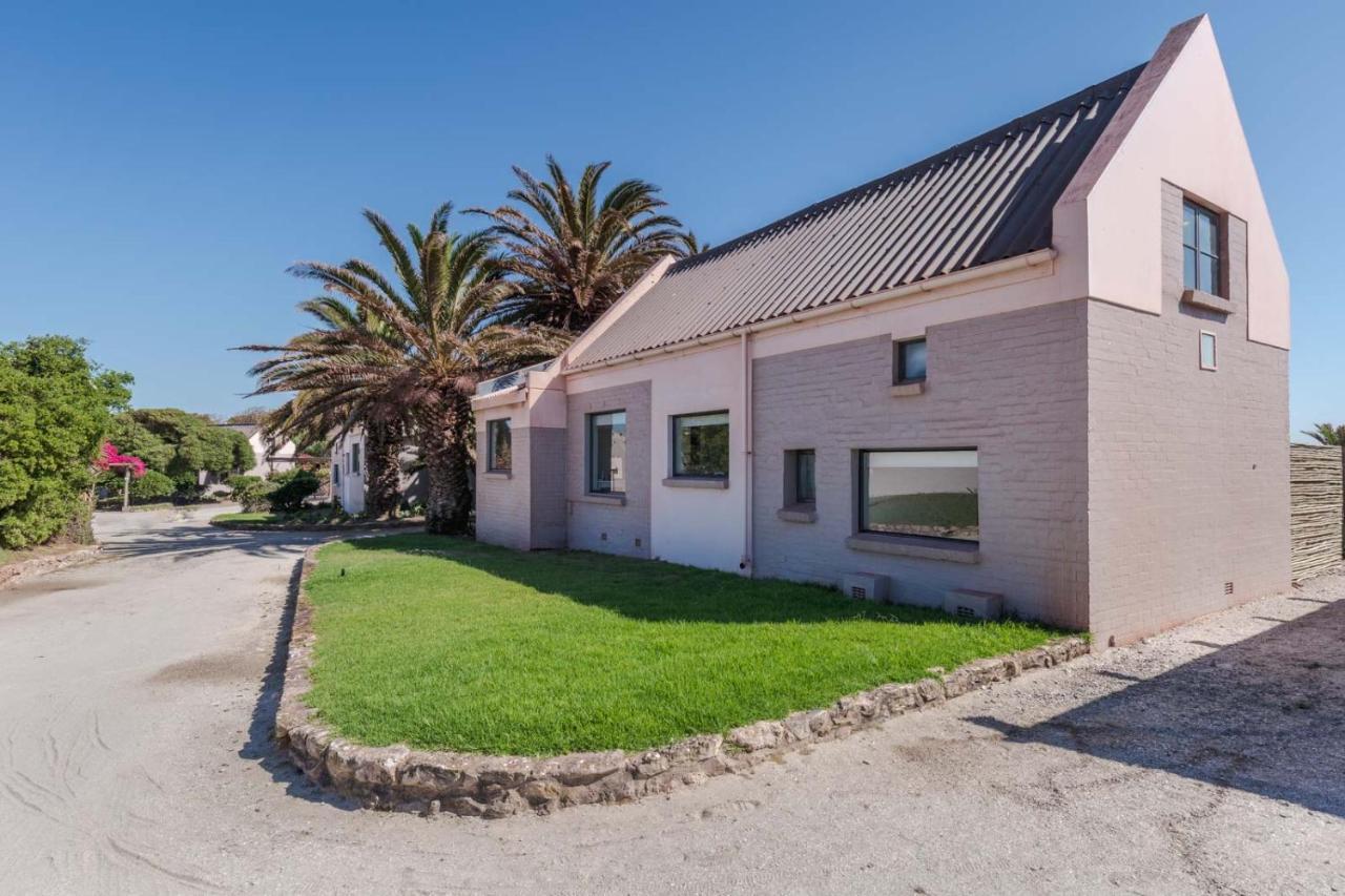 Blue Bay Lodge Saldanha Bay Extérieur photo