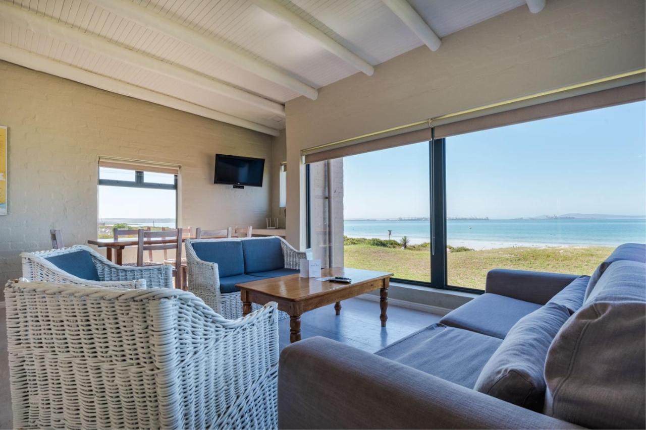 Blue Bay Lodge Saldanha Bay Extérieur photo