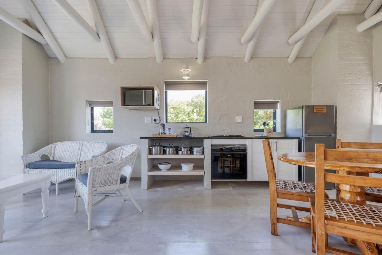 Blue Bay Lodge Saldanha Bay Extérieur photo