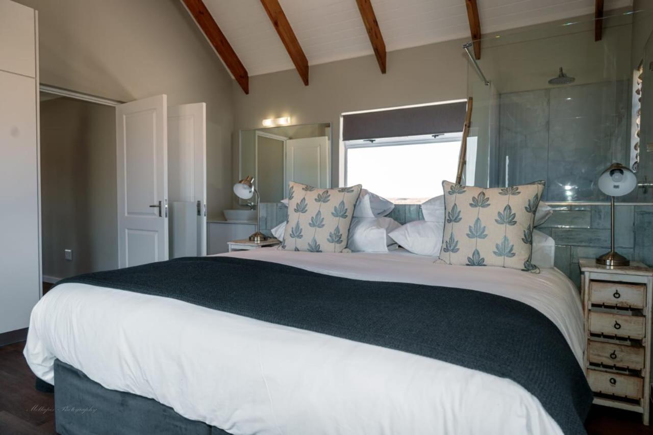 Blue Bay Lodge Saldanha Bay Extérieur photo
