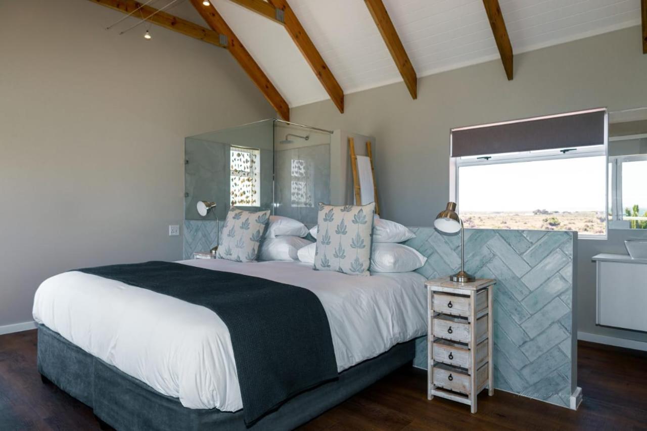 Blue Bay Lodge Saldanha Bay Extérieur photo