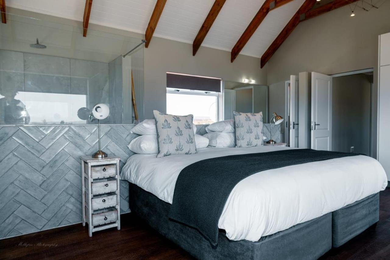Blue Bay Lodge Saldanha Bay Extérieur photo