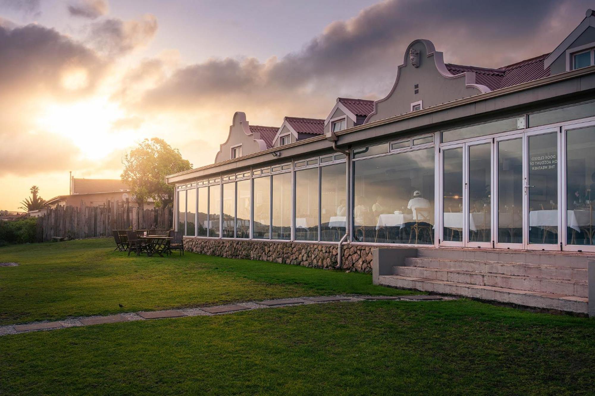 Blue Bay Lodge Saldanha Bay Extérieur photo